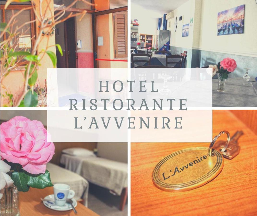Hotel Ristorante L'Avvenire Gizzeria Exterior photo